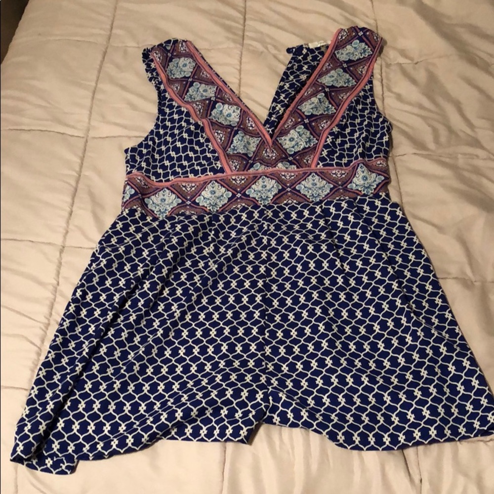 Romper - Picture 2 of 3